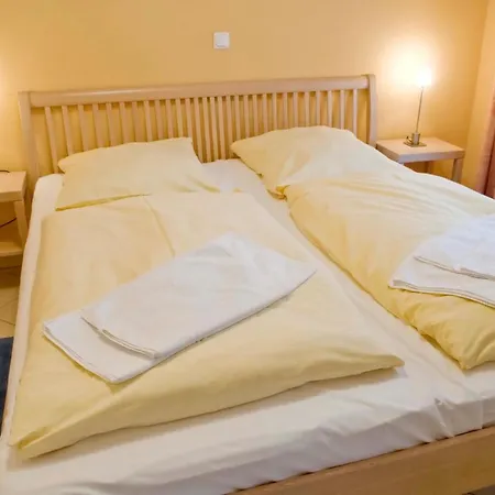 Duenenschloss Duenenschloss 2-09 *